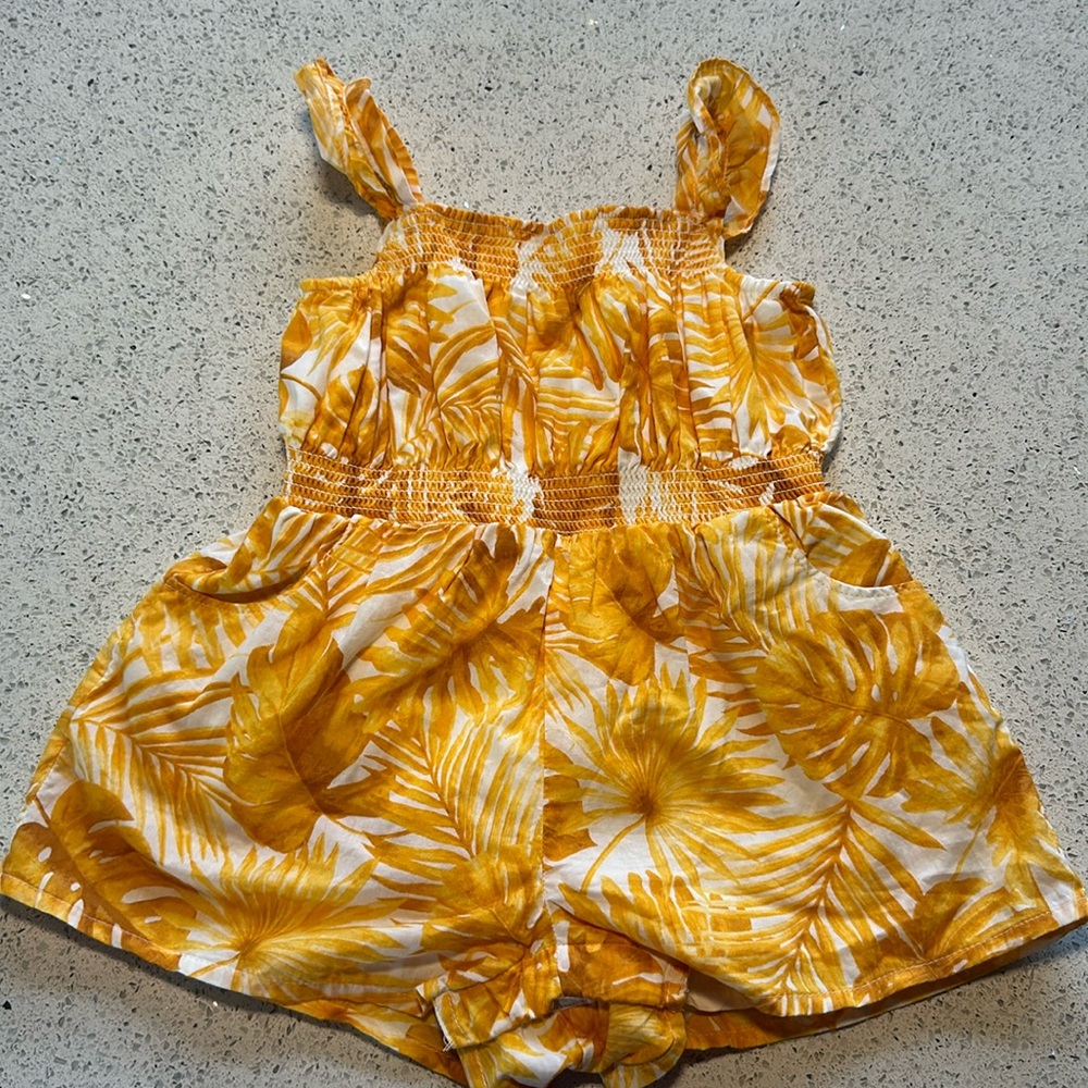 Janie and Jack yellow palm romper 12-18 months 100% cotton